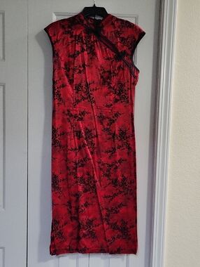 Morbid Threds Red Floral Satin Cheongsam Dress